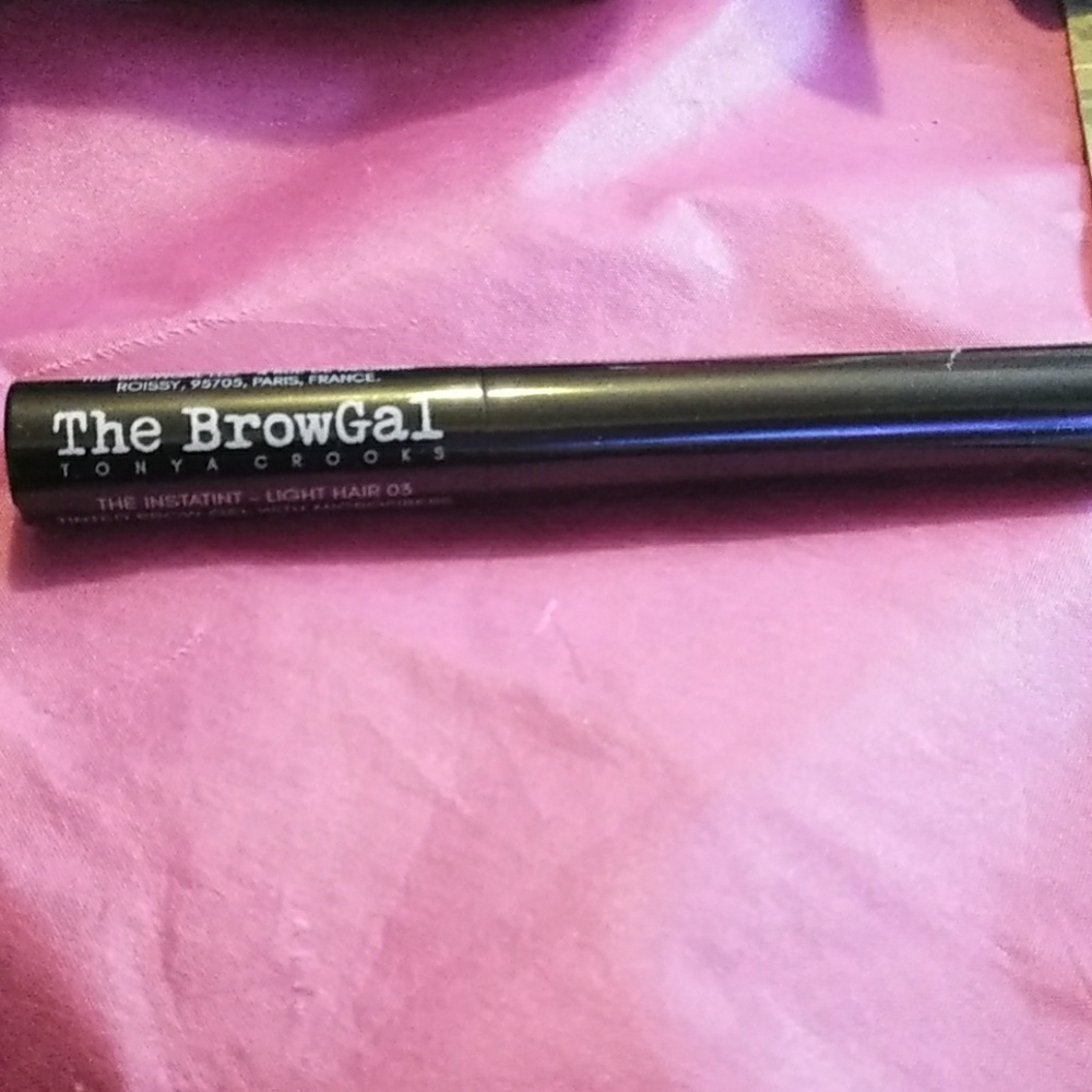 The browgal tinted brow gel